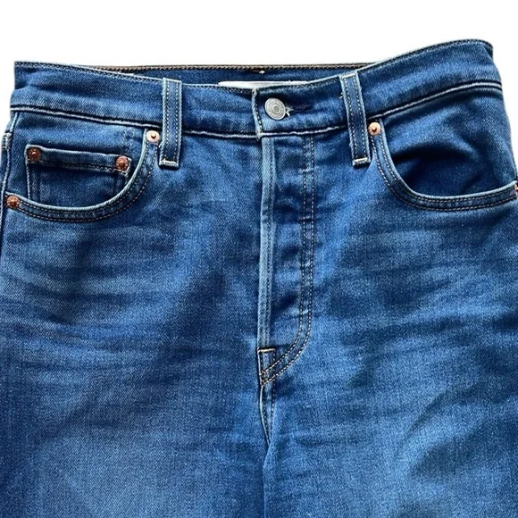 Levi's Women's Premium Ribcage Straight Ankle Jeans Size 26 - Picture 6 of 13